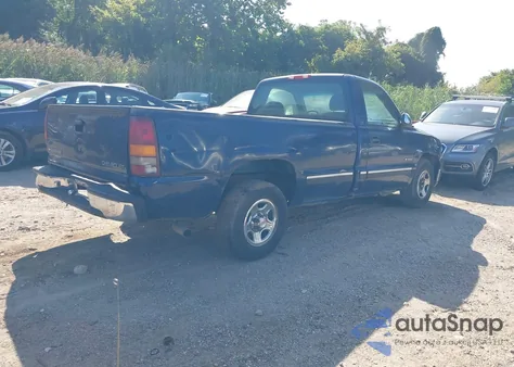 2001 Chevrolet Silverado 1500 Ls z USA, uszkodzony, nr VIN 1GCEC14W31Z236429